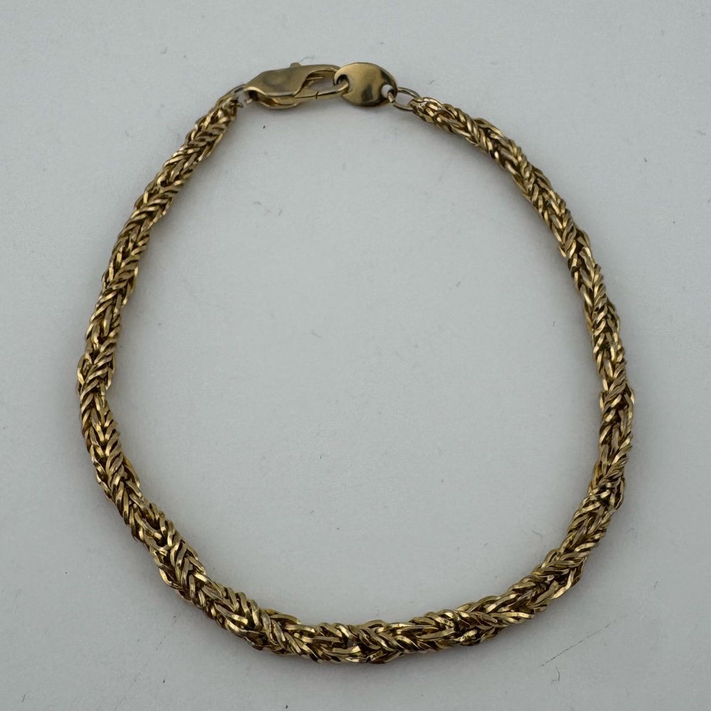 Gold And Shield Gold‎ Toned Rope Chain Bracelet Vintage